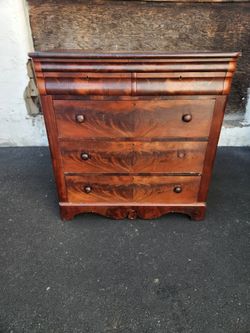 Gorgeous Antique Mahogany Dresser