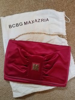 BCBG clutch with gold chain