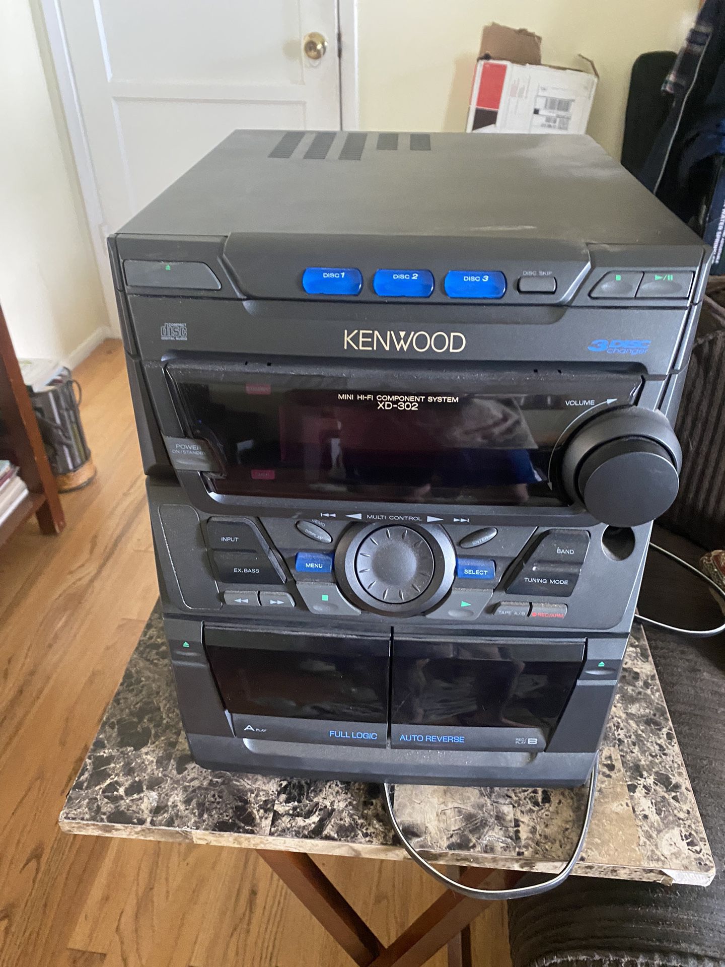Kenwood Compact Disc Stereo System