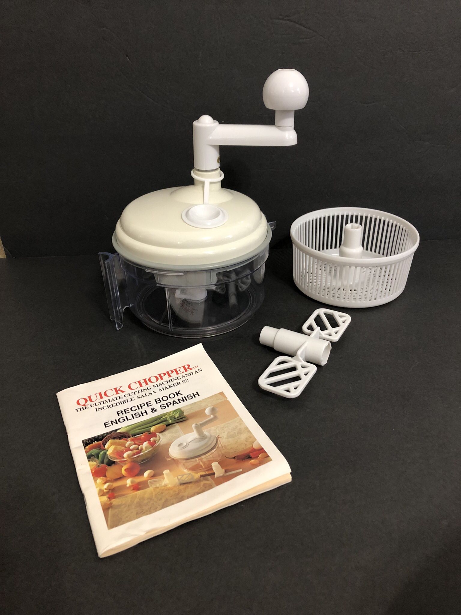 Kitchen Countertop Quick Chopper and Mixer