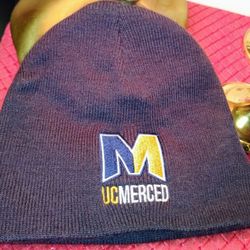 FIRM IN MERCED‼️UC MERCED BEANIE 