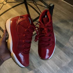 Air Jordan 11 “Win Like 96” Size 8.5
