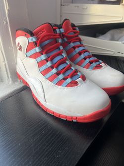 Air Jordan 10 Retro Chicago Flag