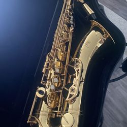 Tenor Sax Yamaha YTS-63 Professional Saxophone