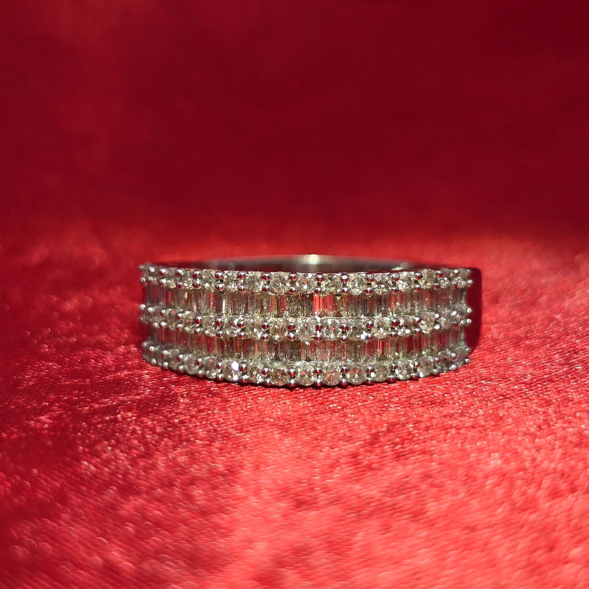 10k White Gold Diamond Baguette Band Ring 1.25 ctw