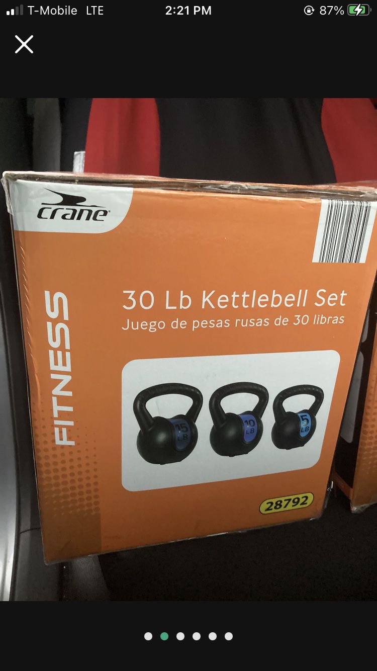 Available ✅New Set Of 30lbs Kettle Bells Set