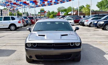 2015 Dodge Challenger SXT