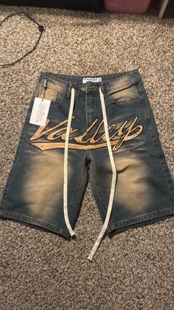 Valley jorts size 30
