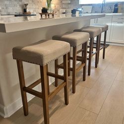 Barstools x4