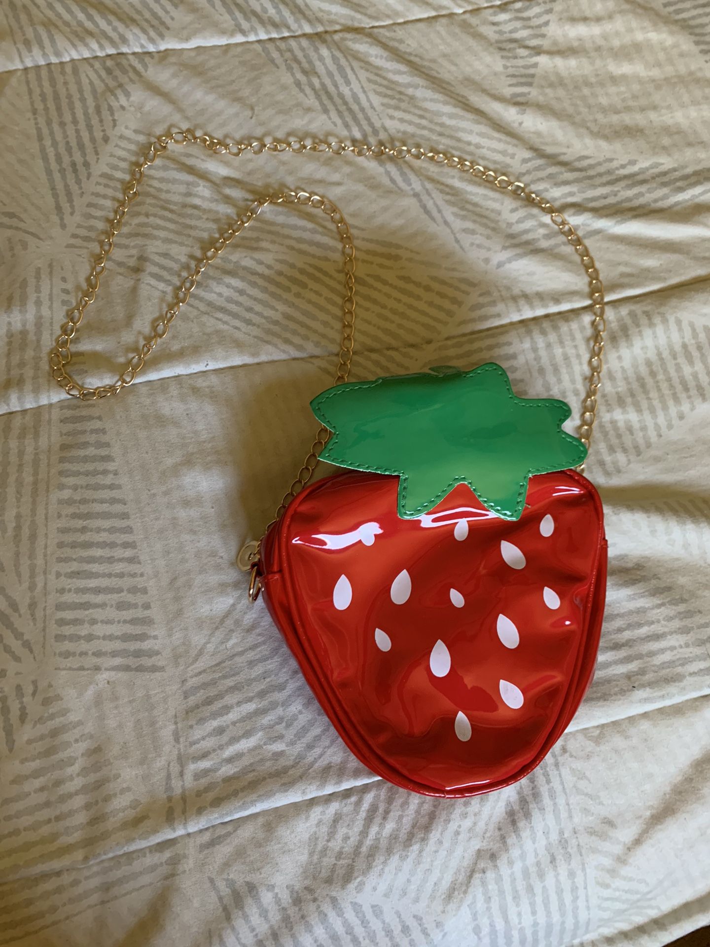 Strawberry Purse