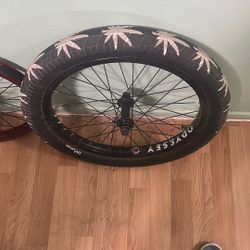 Odyssey Front Wheel With Sunday Hub 