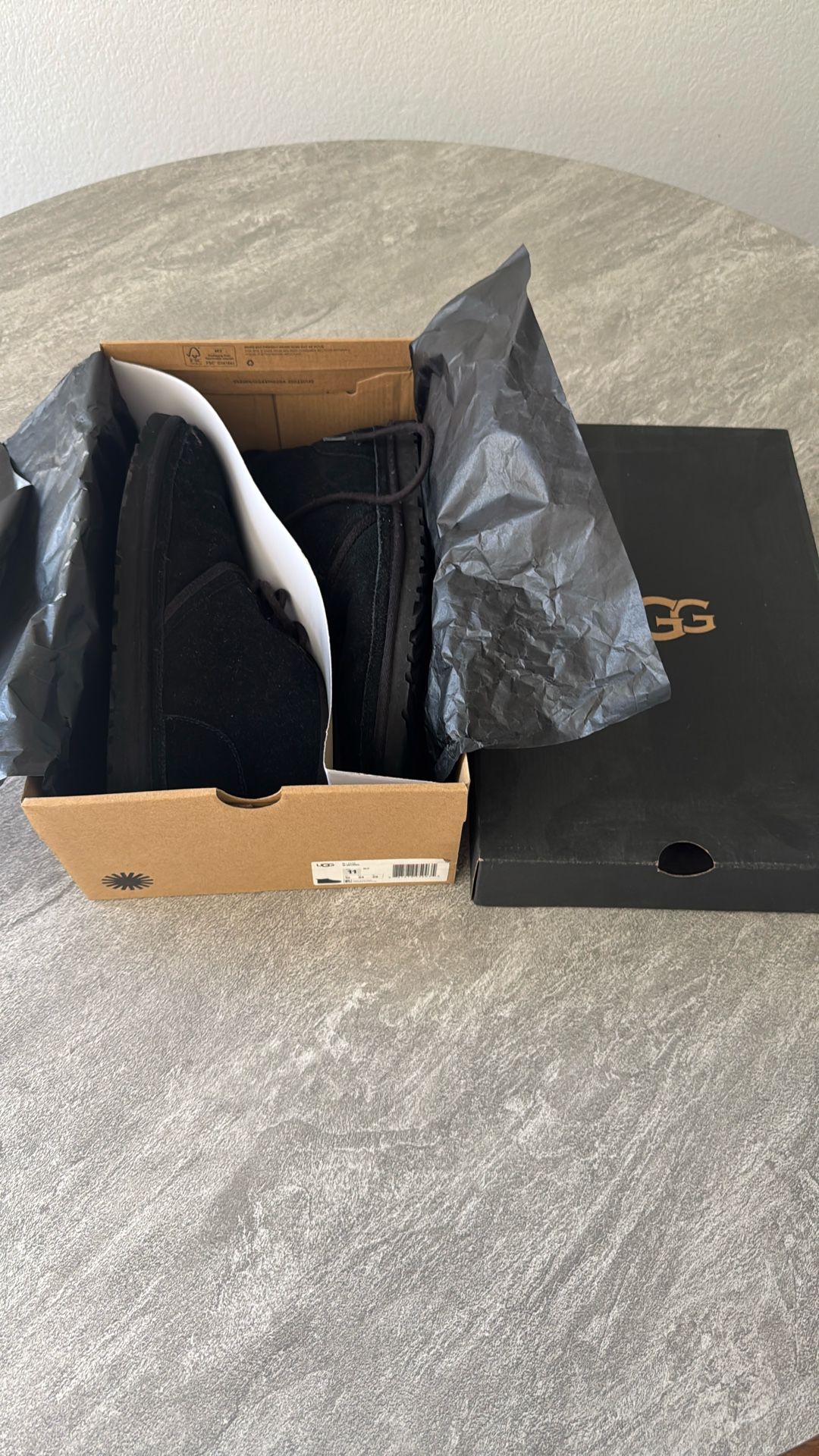 Men Uggs