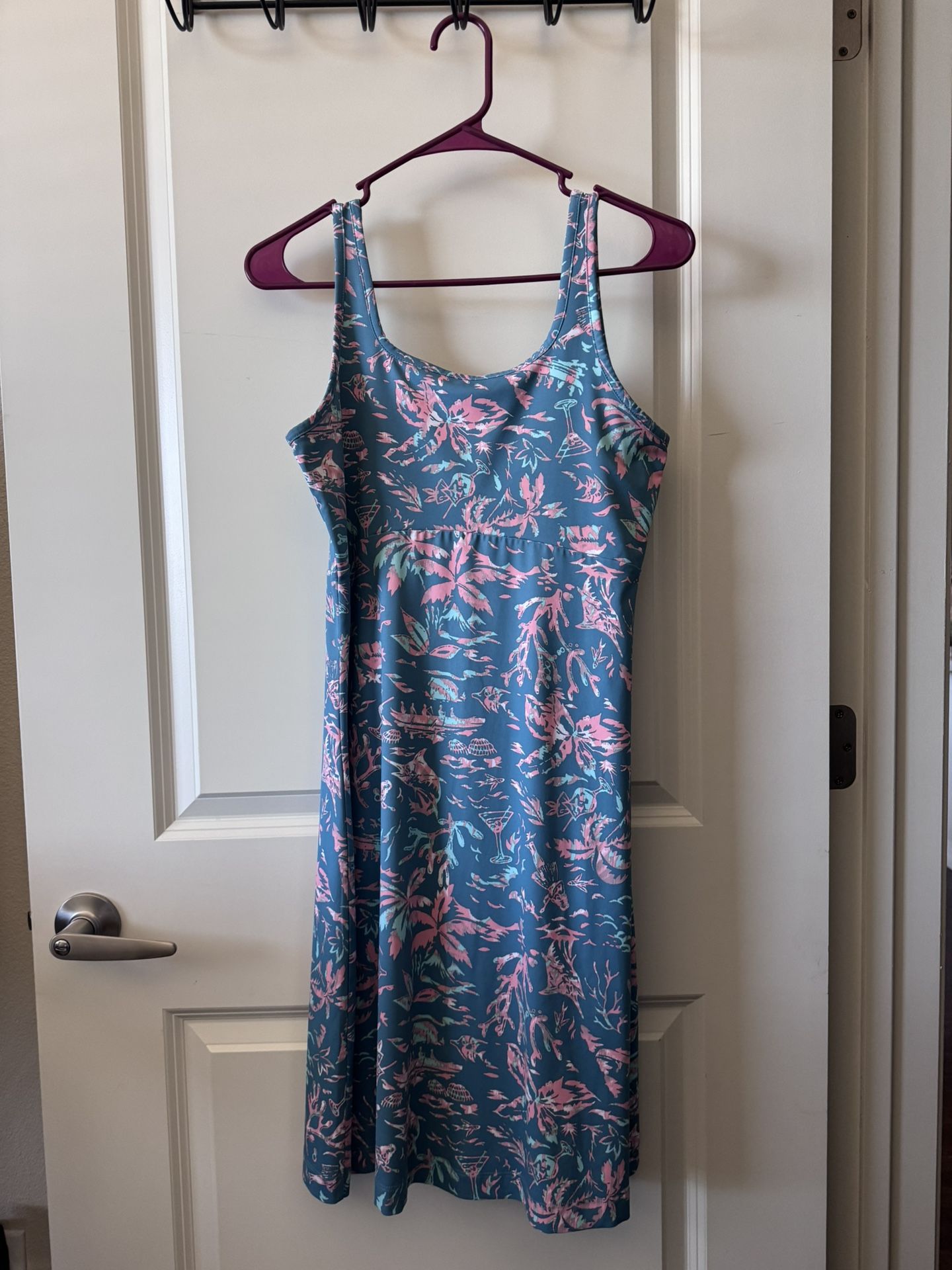 Columbia Dress Size Small