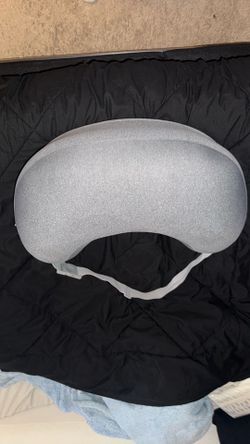 Baby pillow for mom