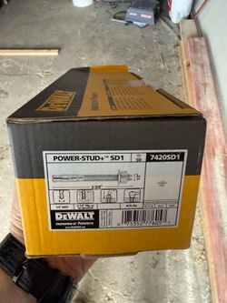 DeWalt power studs 1/2” x 2 3/4”