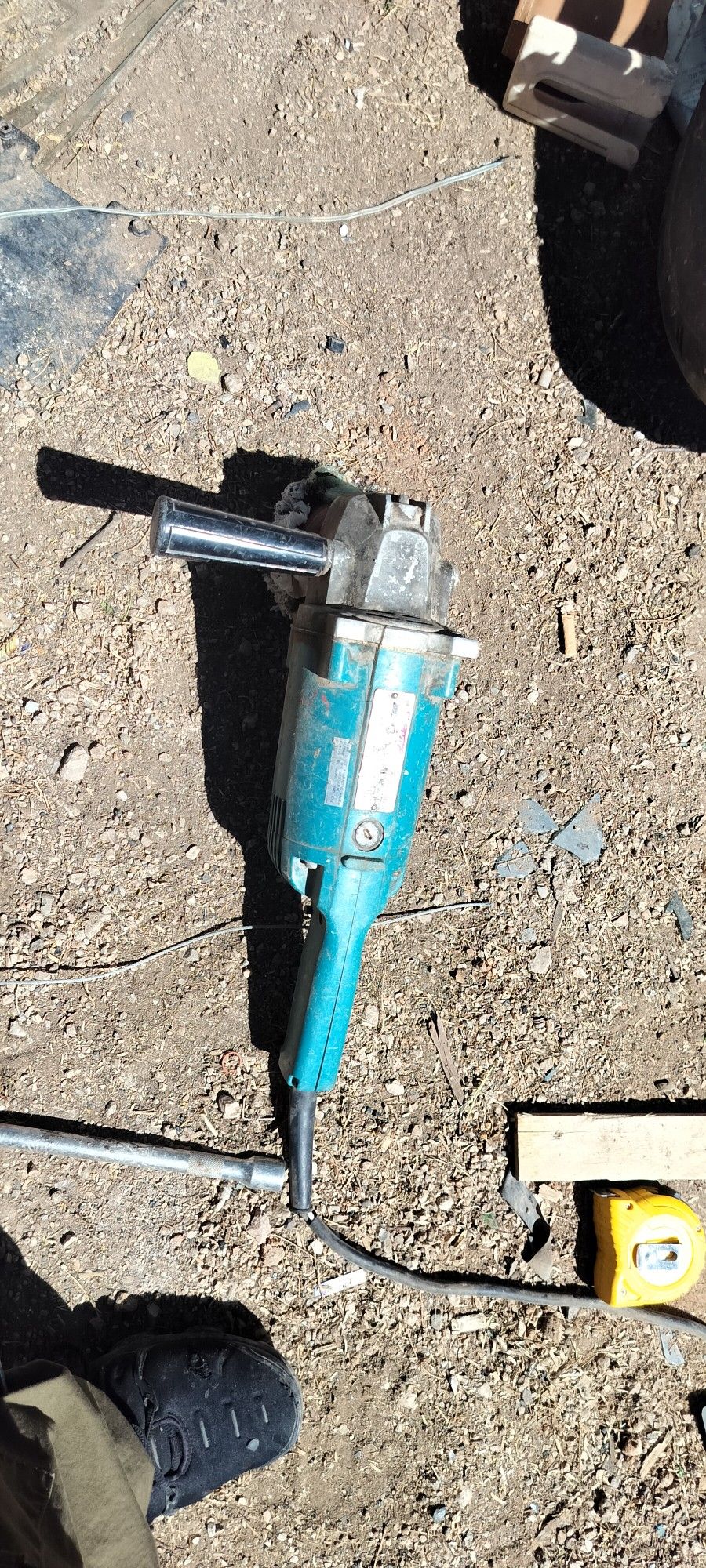 Makita Grinder