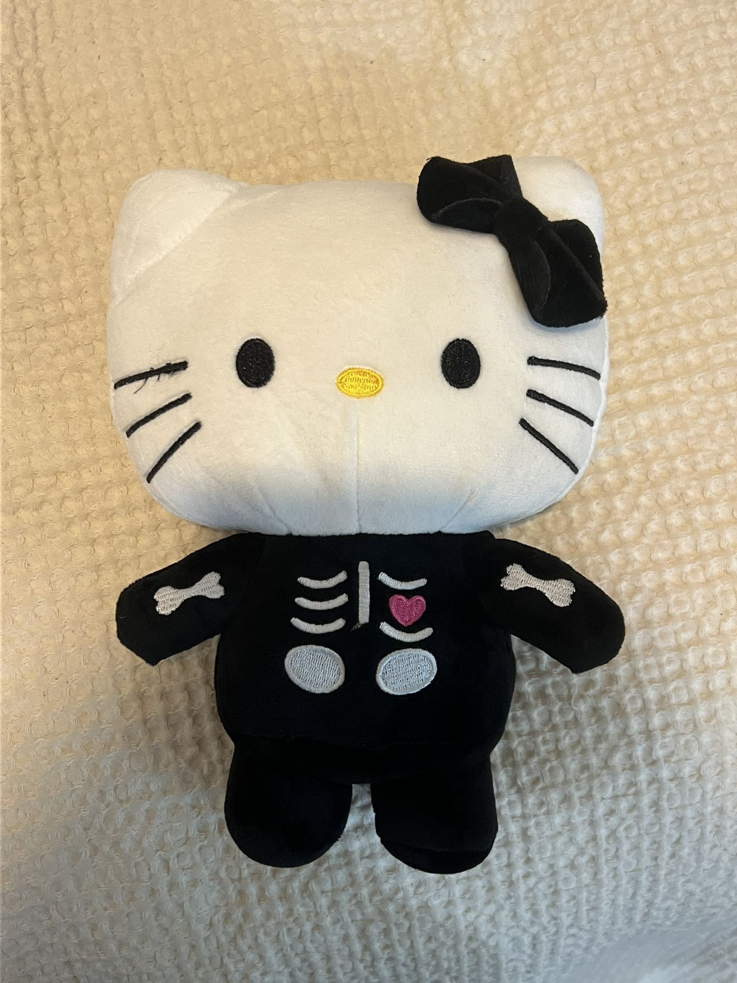 Halloween Hello Kitty Plush Plushy Bear