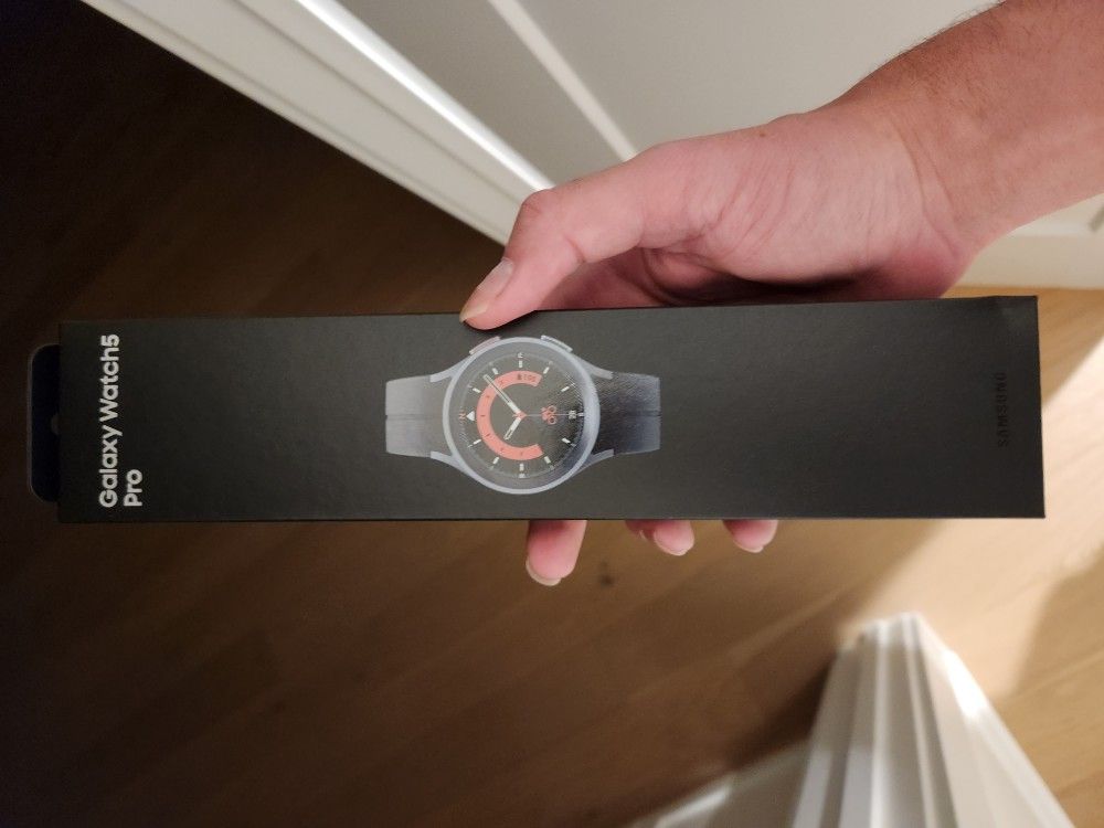 Samsung Galaxy Watch 5 Pro - Brand New