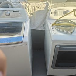 Kenmore Washer And Gas Dryer.