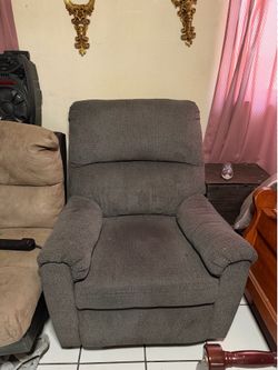 Recliner chair $50