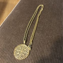 Gold Plated Medallion 24 Inch Gold Plated Chain New