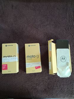 3 t mobile  Samsung  galaxy cell phone for sale.
