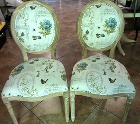 Pier 1 Imports 2 Chairs