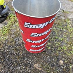 Snapon Trash Can
