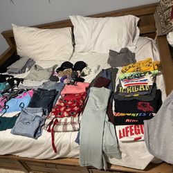 Women Clothes 