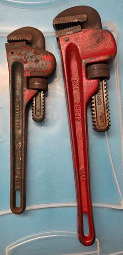 Pittsburgh Pipe Wrenches Set of 2