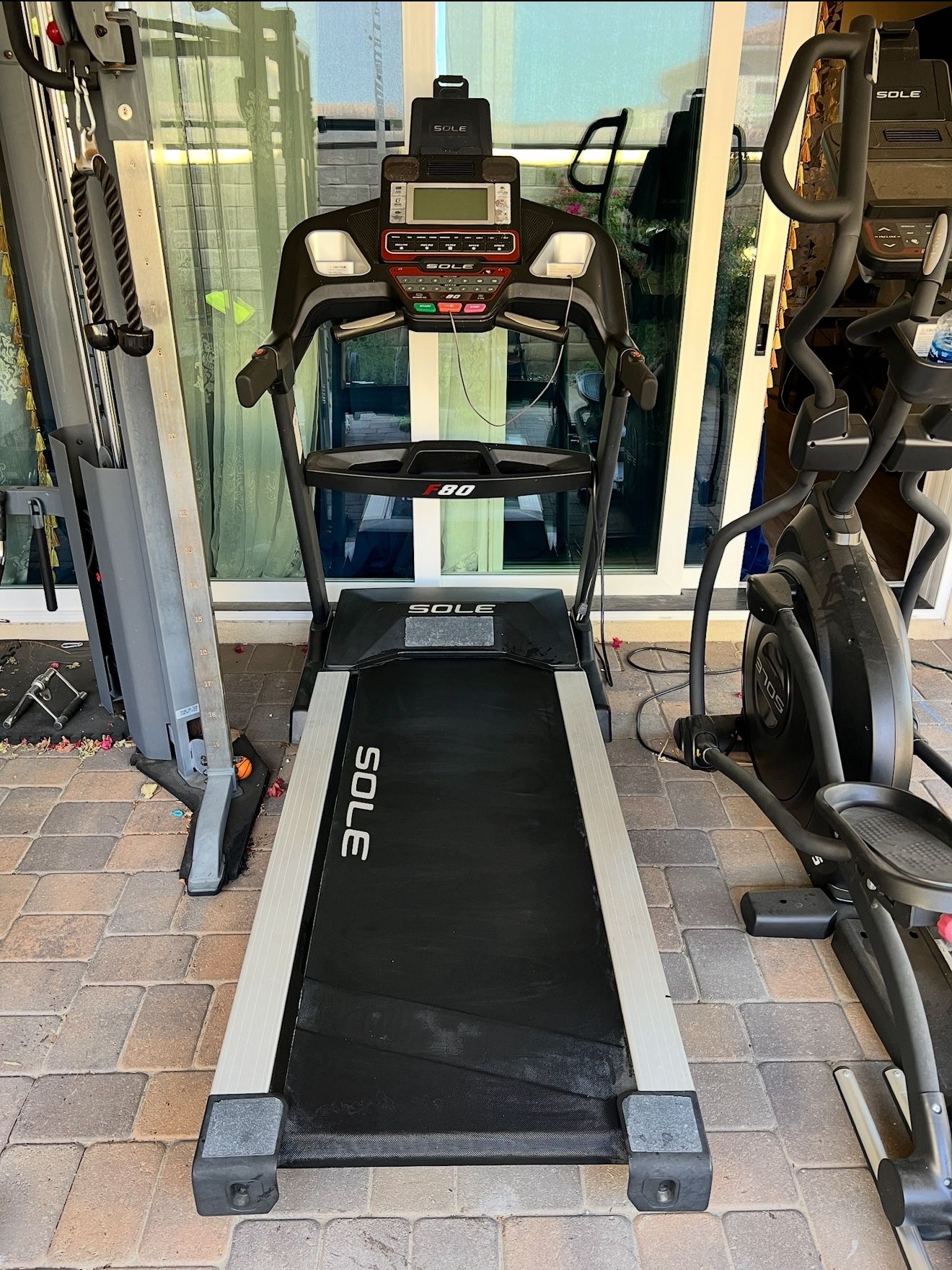 Modern Treadmill With Many Features