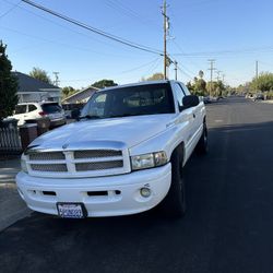 1999 Dodge Ram 1500