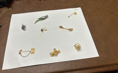Vintage Assorted Pins