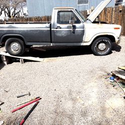 1985 Ford 1/2 Ton