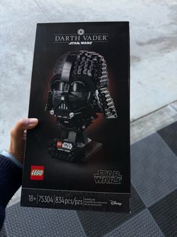 Lego 75304 — Darth Vader Helmet