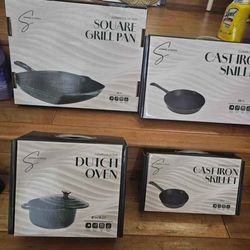 New 4 piece cast iron set
 green FIRM!