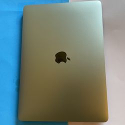Apple MacBook Air 13 (2020 Model/ M1 chip) 8GB Memory 128GB storage works perfect (85% + battery) 