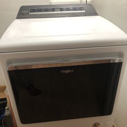 Whirlpool Smart Gas Dryer 
