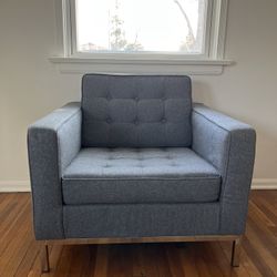 Kardiel Armchair - Florence Knoll Style