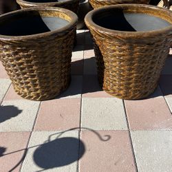 New Flower Pots Made Out Of Clay 