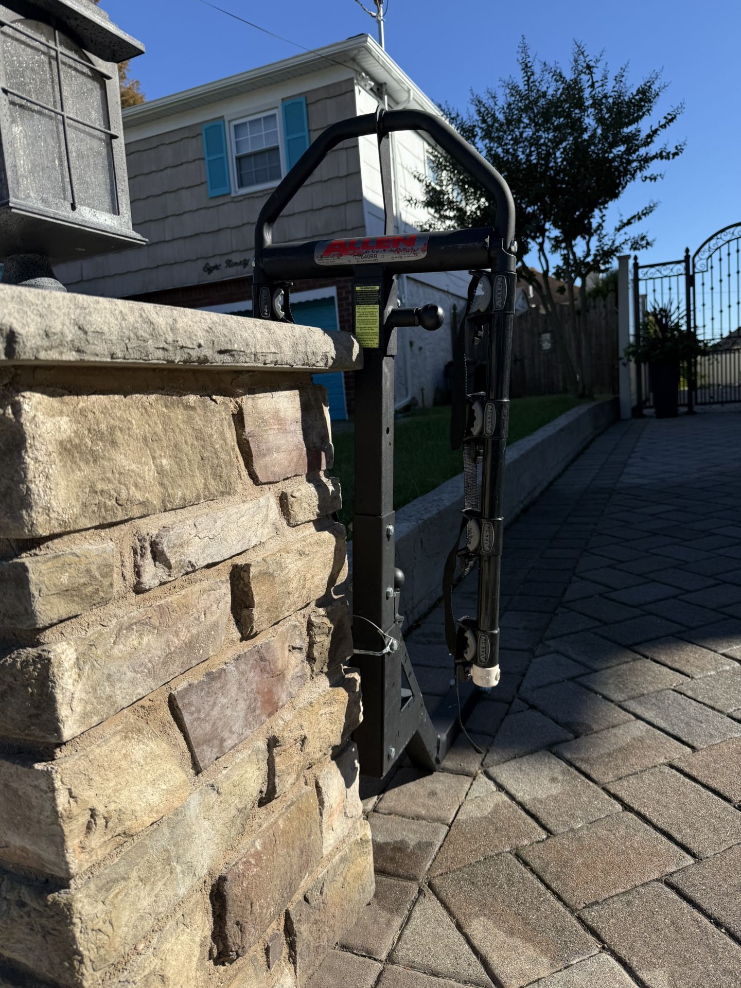 Allen Deluxe 4 Bike Carrier Model 640RR