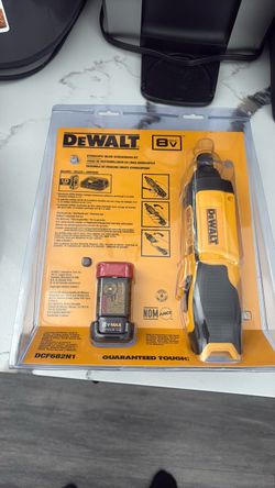 DEWALT 8V Max CORDLESS 1/4IN Hex GYROSCOPIC SCREWDRIVER, (1) 1.0 AH BATTERY AND CHARGER