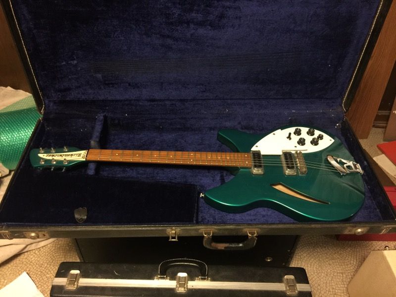 1981 Rickenbacker 330 Guitar