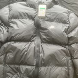 Men’s XL Nike Puffer Jacket 