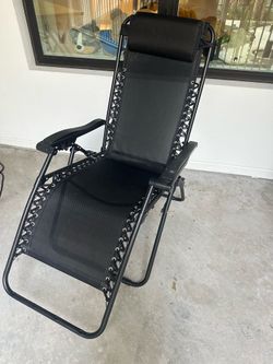 Zero gravity chair