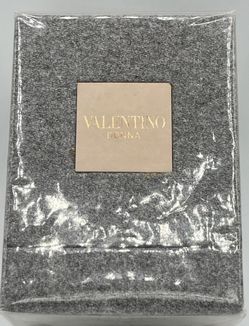 Valentino Donna Edition Feutre EDP 3.4 oz New Sealed Box Discontinued Production date 2016