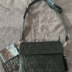 Conceal And Carry Leather Purse