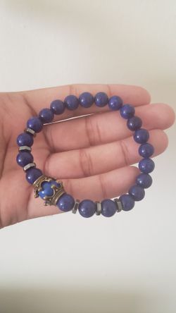 Lapis Lazuli Crown Center Stone Blue Bead Stretch Bracelet