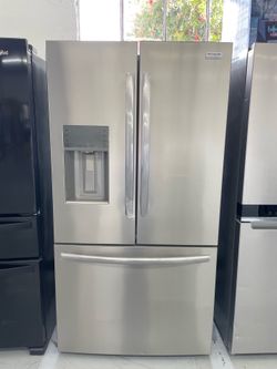 Frigidaire Gallery 36 in. 28 cu. ft. Standard Depth French Door Refrigerator in Smudge-Proof Stainless Steel with Dual Ice Maker