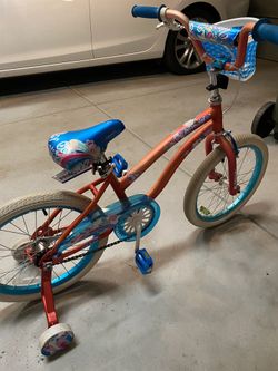Girls bike